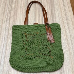 Patricia Nash Crochet Naomi Butterfly Tote in Green like new condition